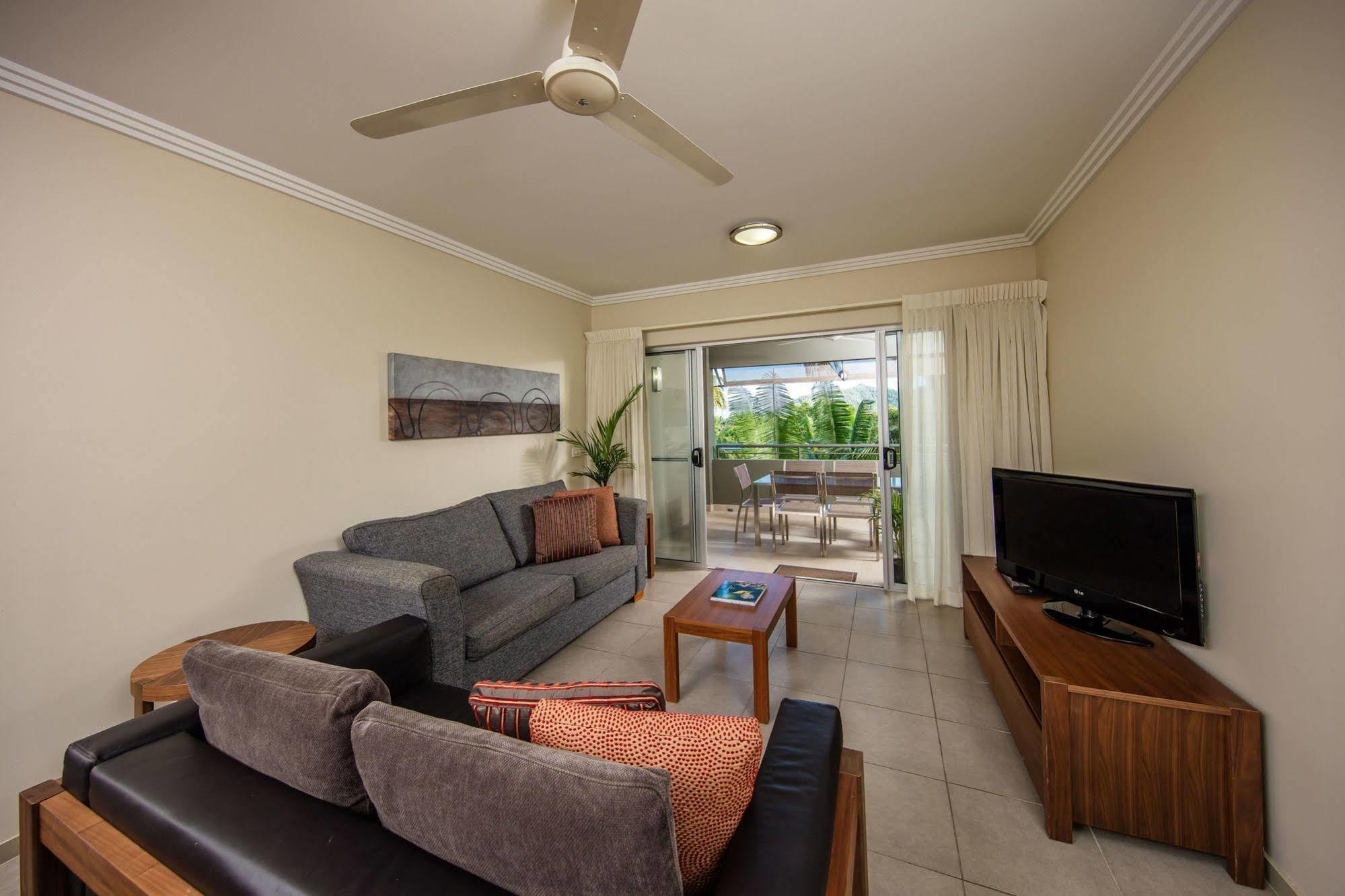 Paradise Palms Resort Кернс Екстериор снимка