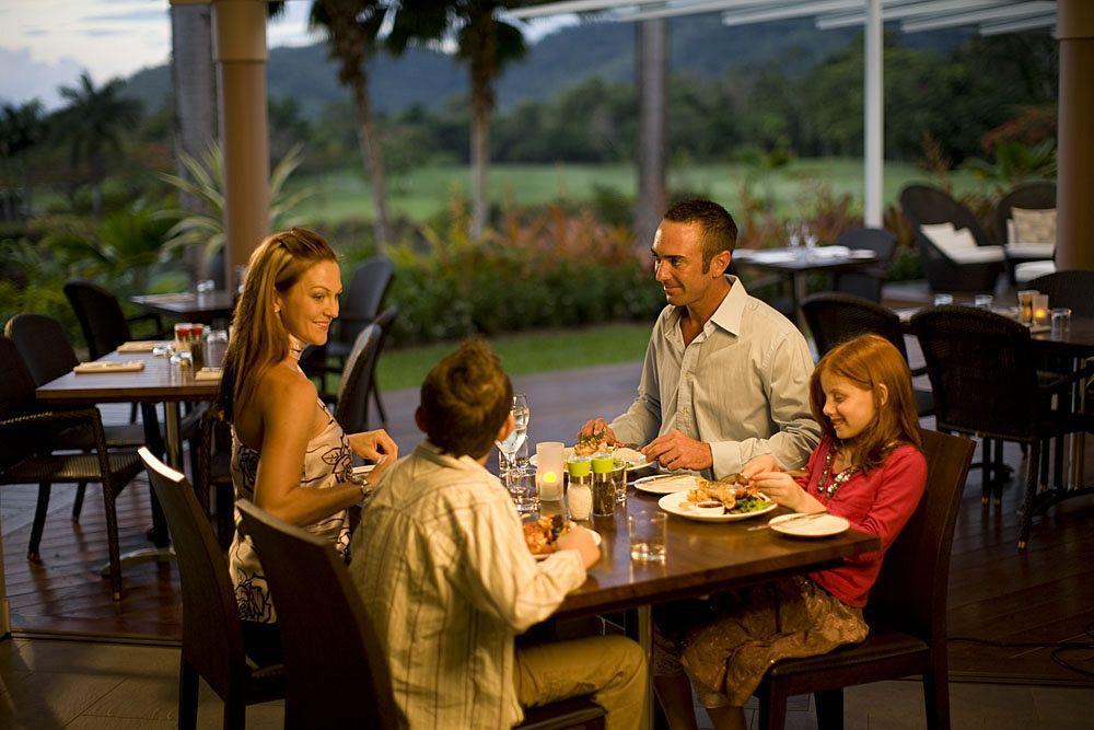 Paradise Palms Resort Кернс Екстериор снимка
